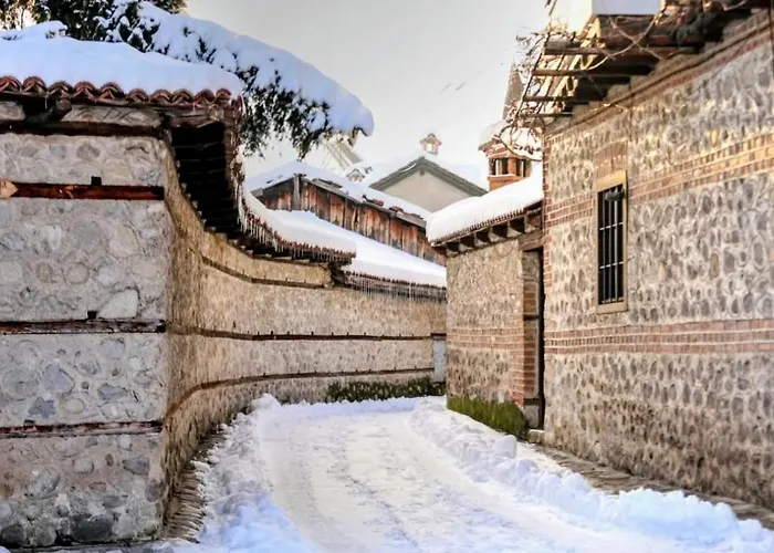 Apartment View Emerald