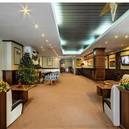 View Emerald * 班斯科