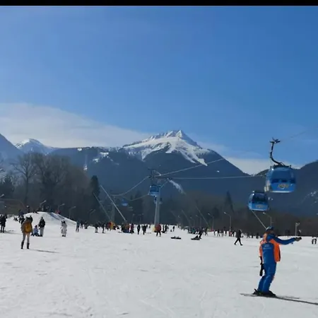 View Emerald Апартамент *