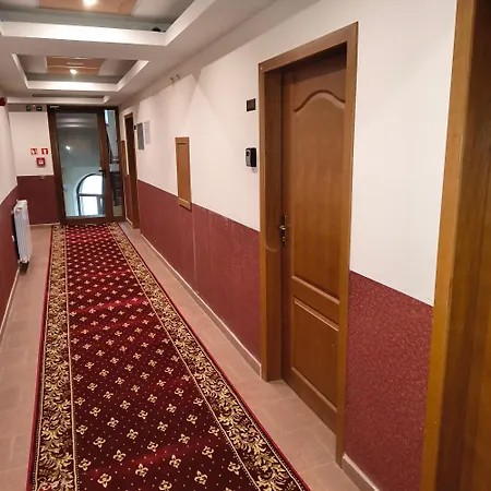 View Emerald Apartment