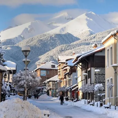 View Emerald Апартамент