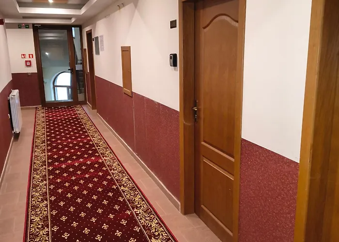 View Emerald Apartment